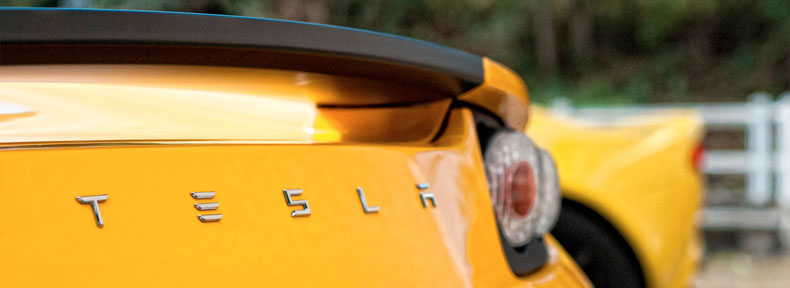 Tesla Roadster 2.5 & Lotus Elise S2